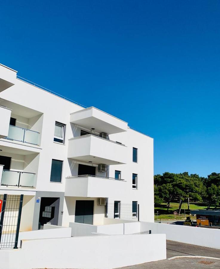Alexandra Apartamento *